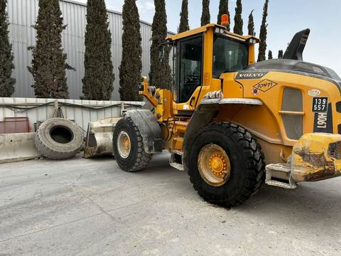 שופל Volvo אחרי החלפת צמיגים